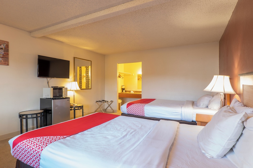 oyo hotel chehalis i 5 south