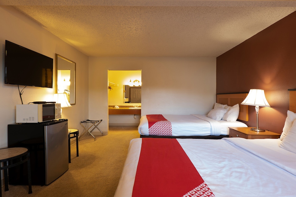 oyo hotel chehalis i 5 south
