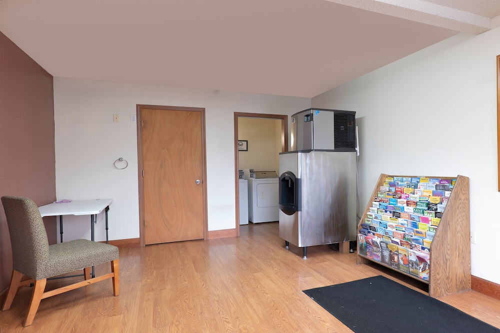 oyo hotel chehalis i 5 south