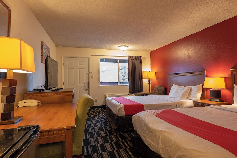 oyo hotel chehalis i 5 south