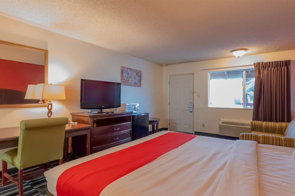 oyo hotel chehalis i 5 south