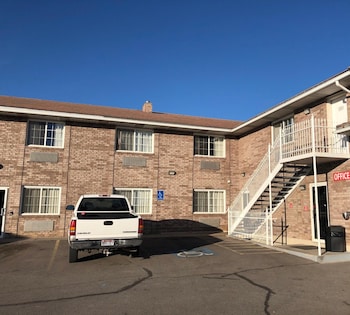 ameri stay inn and suites