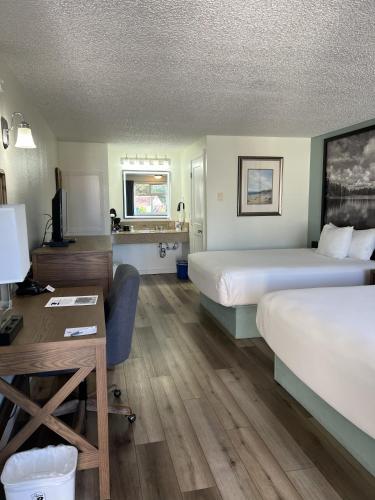 super 8 by wyndham florence or
