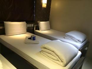 international inn