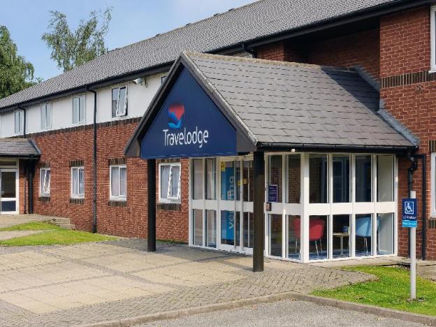 travelodge sheffield richmond