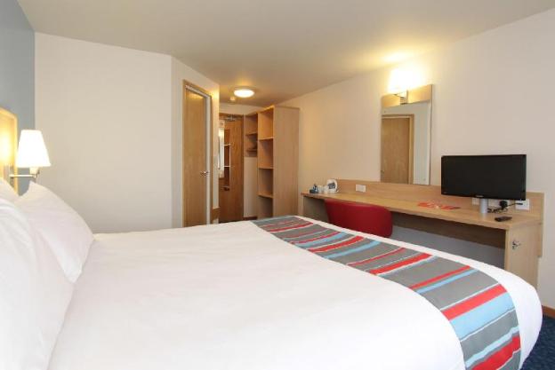 travelodge sheffield richmond