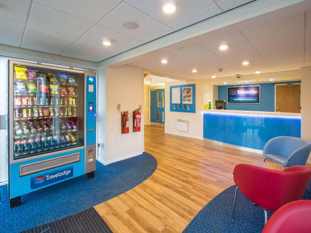 travelodge sheffield richmond