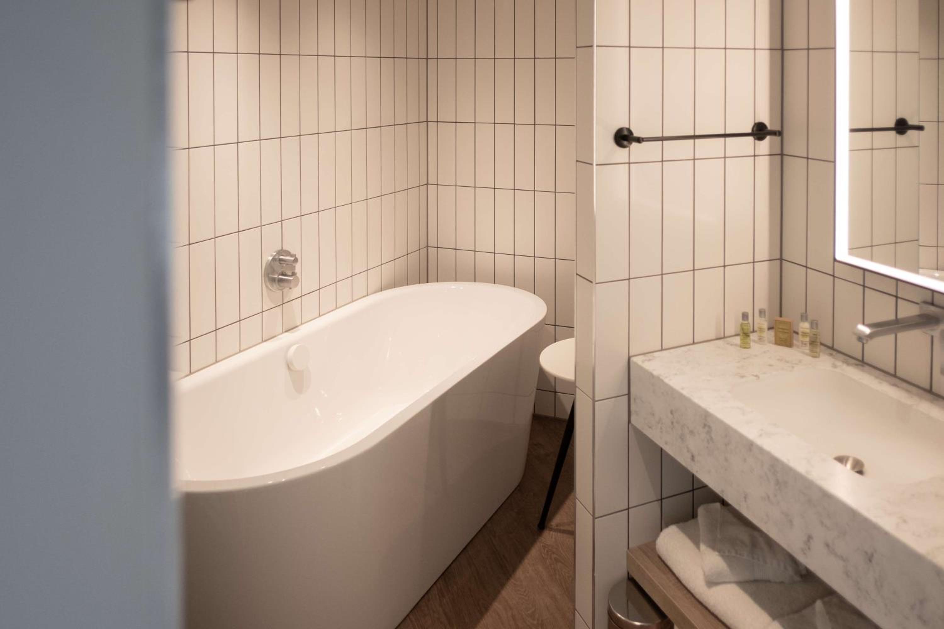 hilton garden inn conwy united kingdom