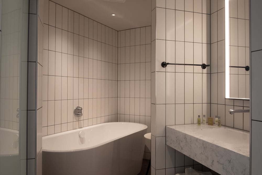 hilton garden inn conwy united kingdom