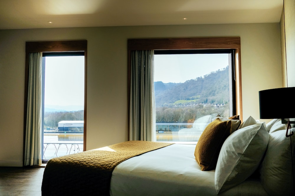 hilton garden inn conwy united kingdom