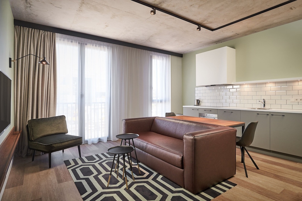 corendon apartments amsterdam schiphol airport hotel