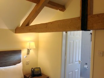 Ely House Hotel,West Midlands>>Birmingham,3 star