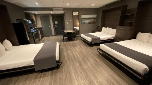 hotel and suites le dauphin drummondville