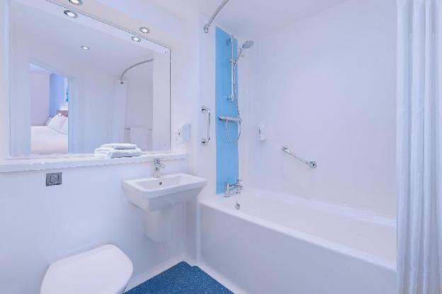 travelodge cambridge swavesey
