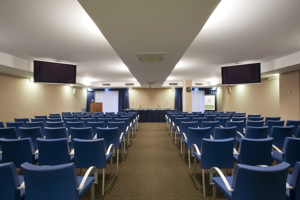 holiday inn salerno cava detirreni by ihg