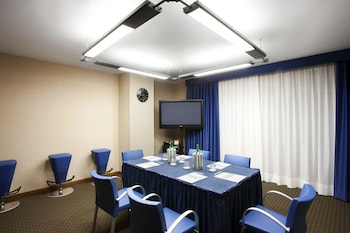 holiday inn salerno cava detirreni by ihg