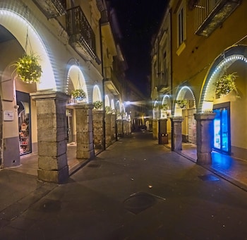 holiday inn salerno cava detirreni by ihg