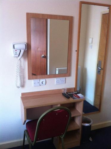 colliers hotel