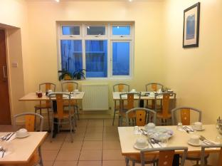 colliers hotel