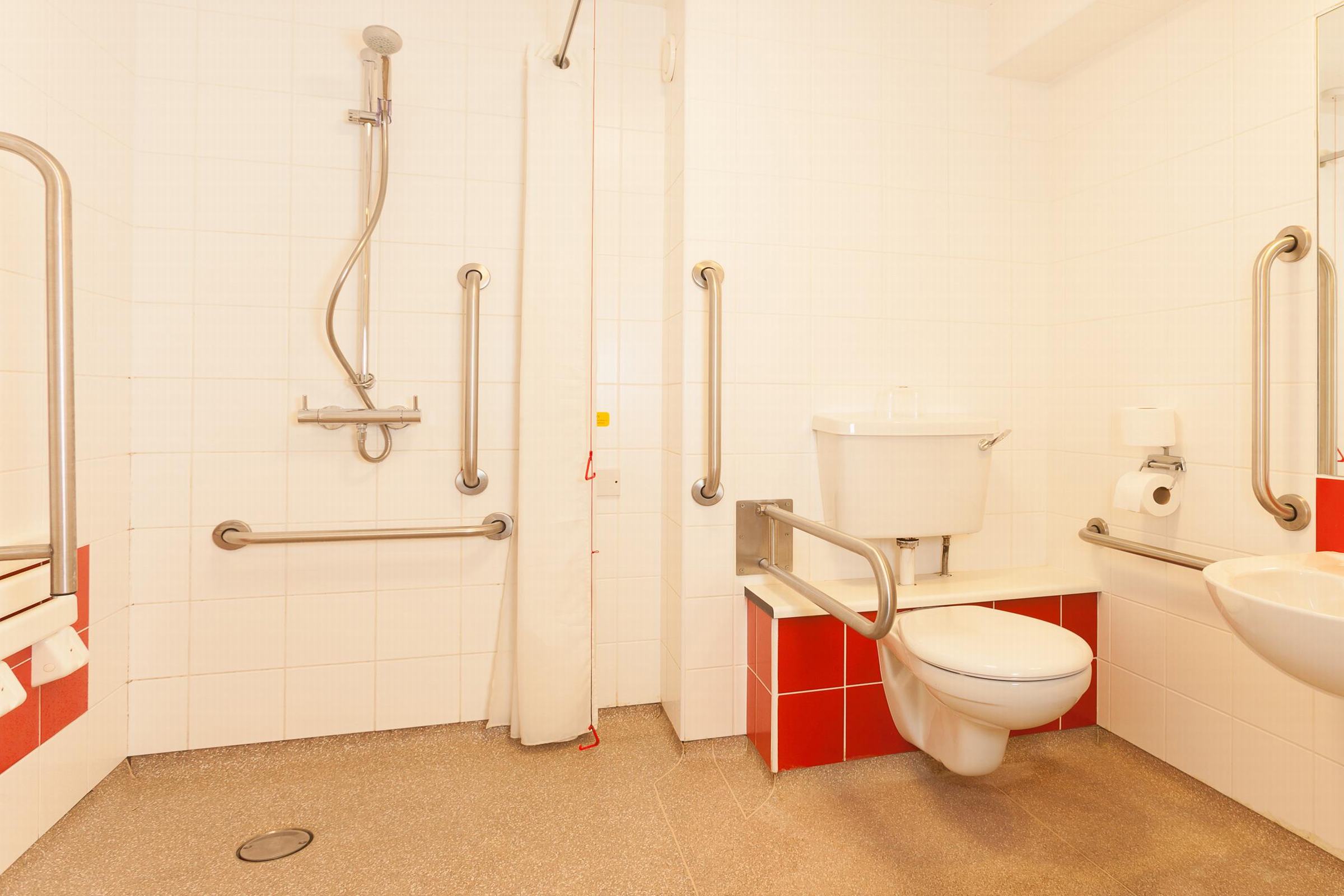 Travelodge Bangor,Caernarfon>>Bangor,3 star
