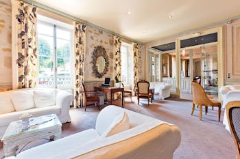 Hob Montespan Talleyrand,,3 star