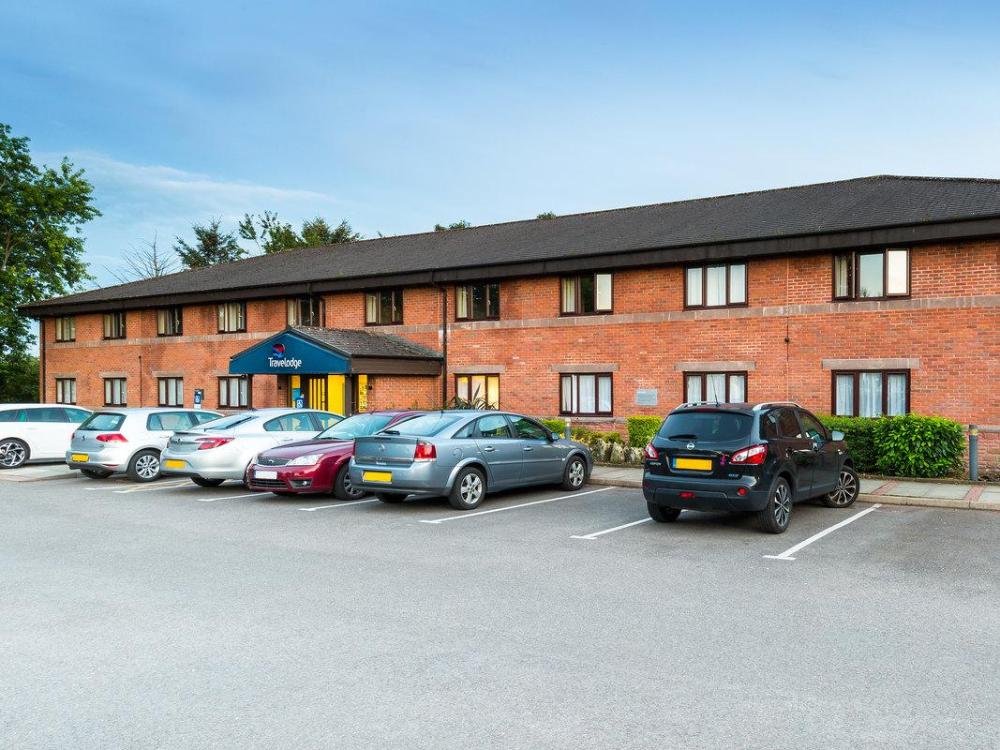 travelodge dumfries