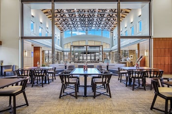 Embassy Suites By Hilton Detroit Metro Airport,Detroit>>Dearborn,4 star