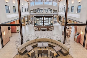 Embassy Suites By Hilton Detroit Metro Airport,Detroit>>Dearborn,4 star