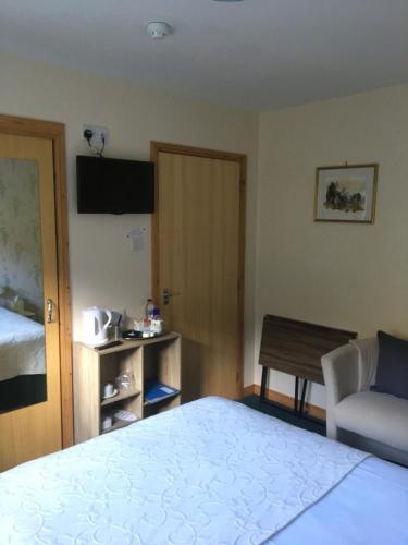 deveron lodge guest house