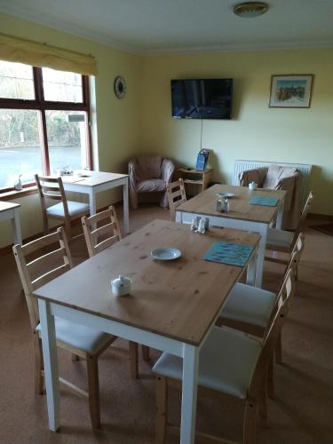 deveron lodge guest house