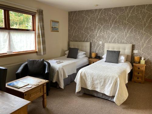 deveron lodge guest house