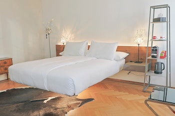 caffe dellarte boutique rooms