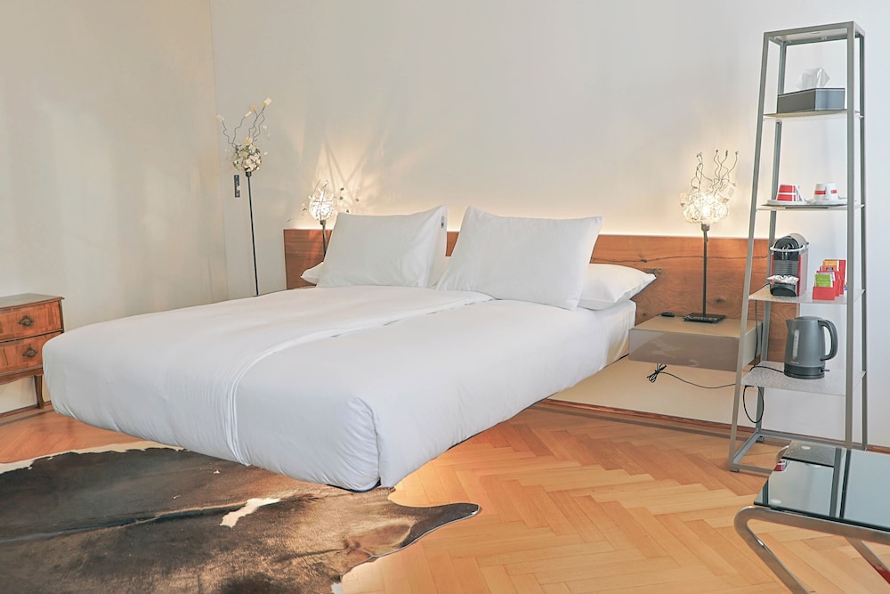 caffe dellarte boutique rooms