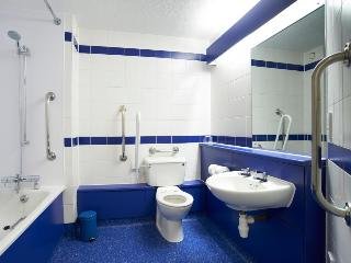 travelodge crewe