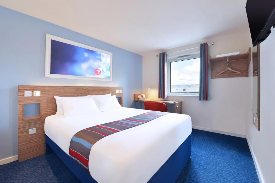 travelodge plymouth