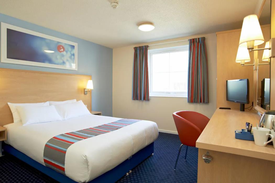 travelodge plymouth