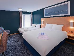 travelodge plymouth