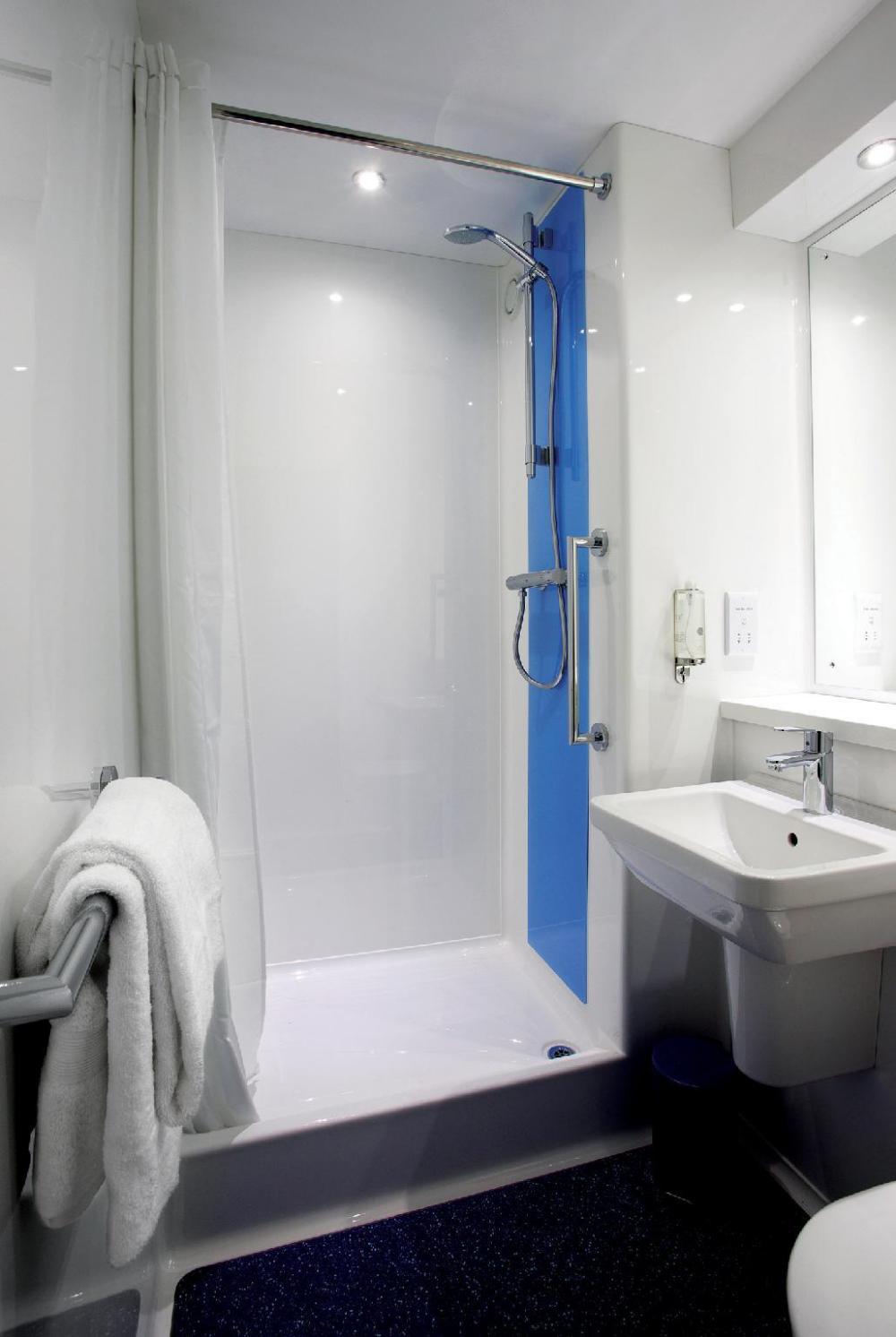 travelodge ashford