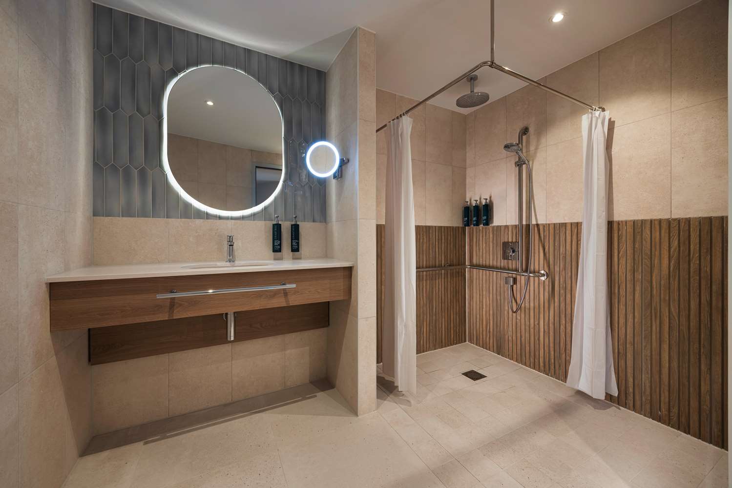doubletree by hilton rotterdam centre