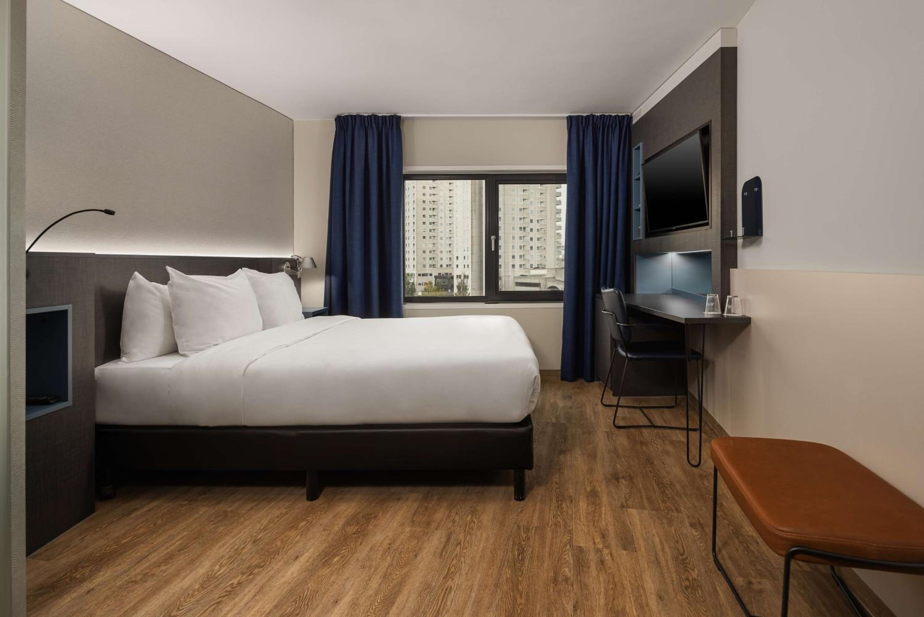doubletree by hilton rotterdam centre