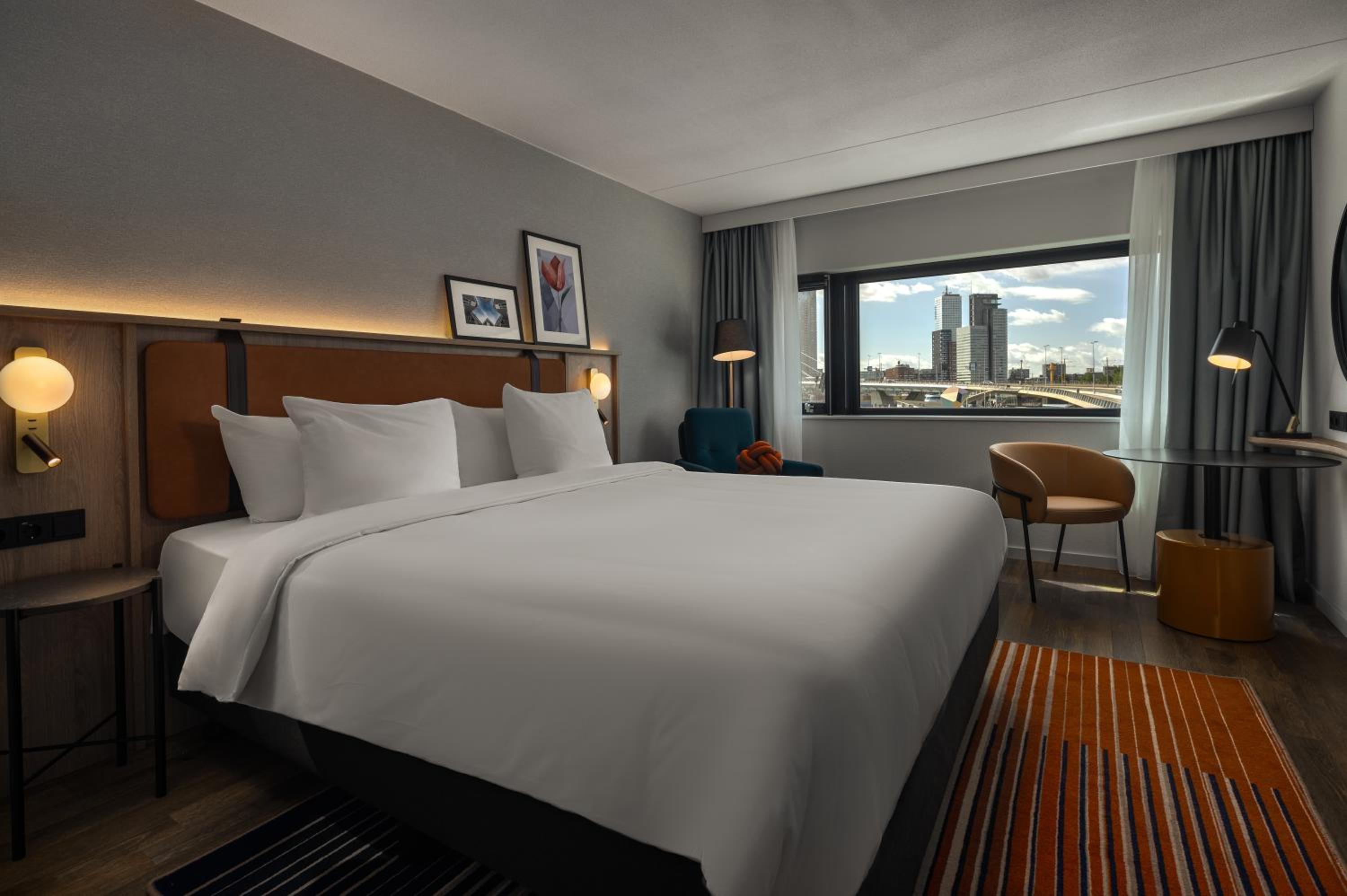doubletree by hilton rotterdam centre