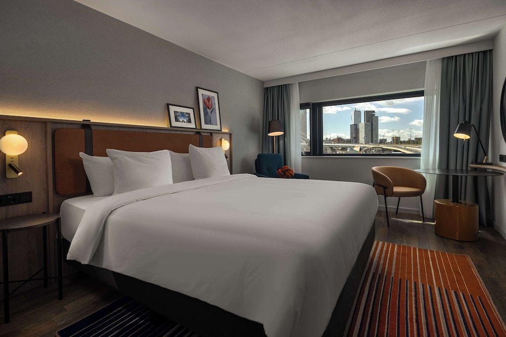 doubletree by hilton rotterdam centre