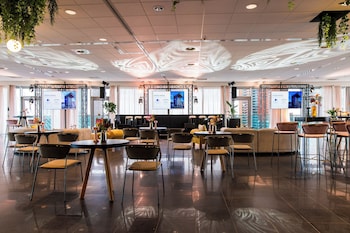 doubletree by hilton rotterdam centre