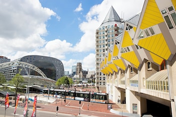 doubletree by hilton rotterdam centre