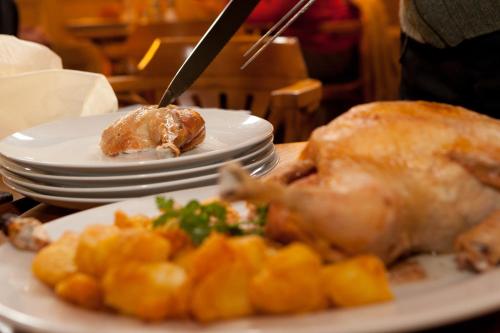 the lamplighter dining rooms