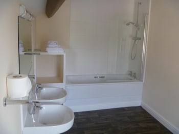 the lamplighter dining rooms