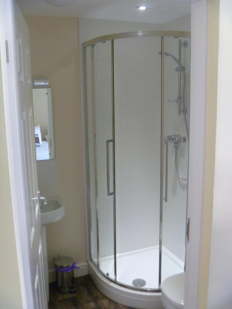 the lamplighter dining rooms