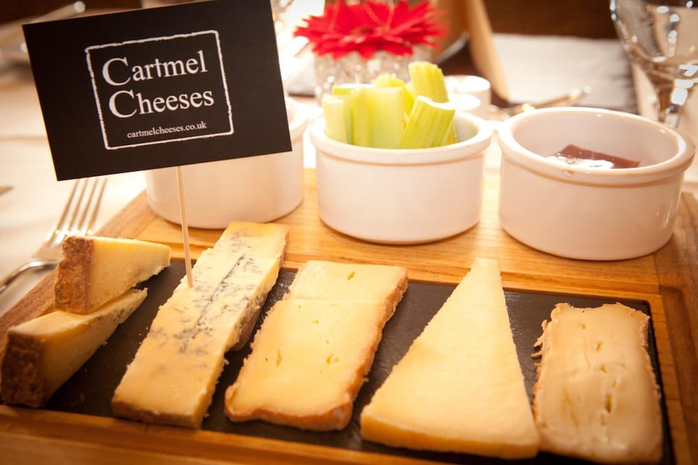 the lamplighter dining rooms