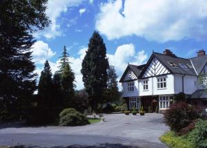lindeth howe hotel