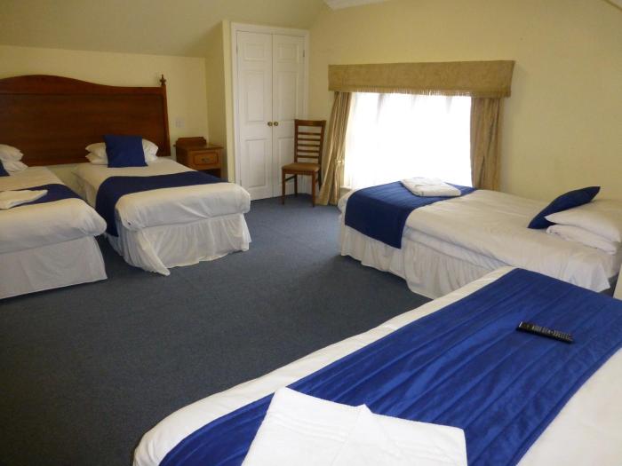 the atherstone red lion hotel